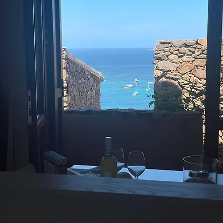 アパート Punta Est Spazioso Monolocale Vista Mare カーポ・コーダ・カヴァッロ